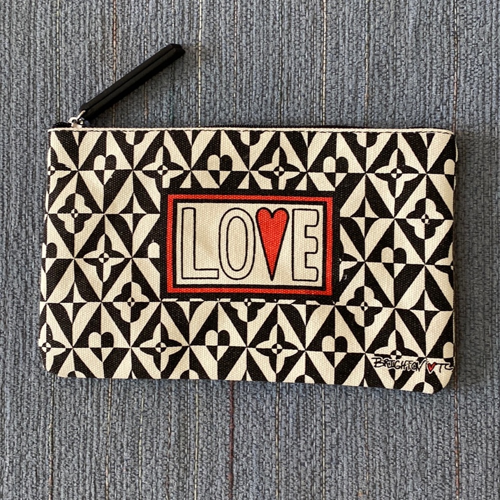 Brighton pouch